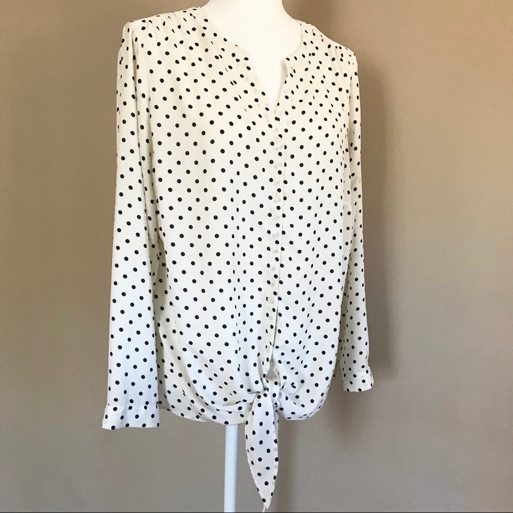 Talbots 1X P polka dot button down top white black